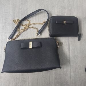 Black Bow Crossbody Bag with Coin Wallet - Unbranded.